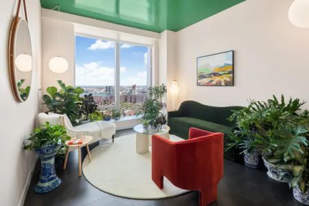 One Manhattan Square, 252 South Street
