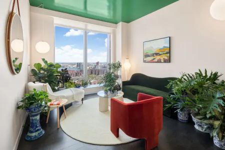 One Manhattan Square, 252 South Street
