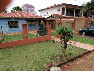 OPORTUNIDAD INVERSION ! CASA CON DEPOSITO EN ESQUINA