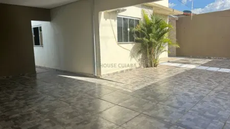 Ótima Casa Térrea no Altos do Coxipó