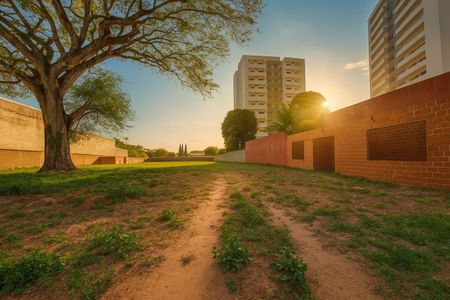 Paralelo a la Av. Banzer, Av. Juan Pablo segundo