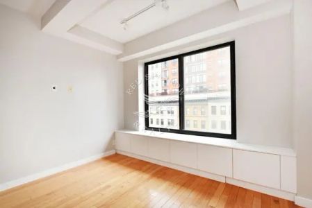Parc Standard, 2101 Frederick Douglass Boulevard