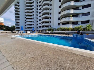 Penthouse en venta ubicado en el Parral una de las zonas mas cotizadas de Valencia Carabobo Cod 24-4903