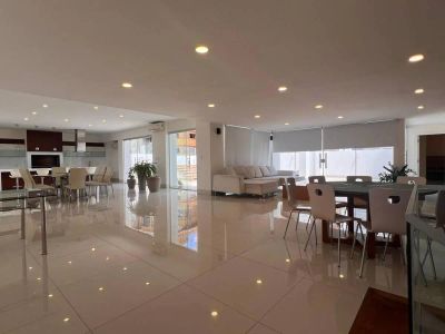 penthouse sin Amoblar, centro, Edificio Cristiani.
