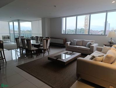  Piso para alquiler en Asunción, Paraguay