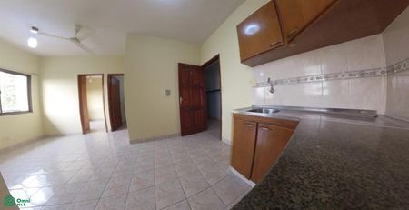 Piso para alquiler en Encarnación, Paraguay