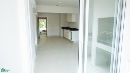 Piso para alquiler en Lambaré, Paraguay