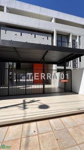  Piso para alquiler en Luque, Paraguay