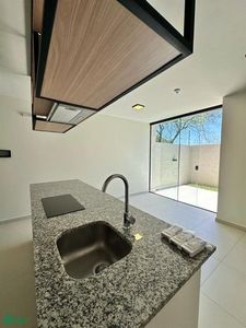  Piso para alquiler en Luque, Paraguay Imagem 2 de 8