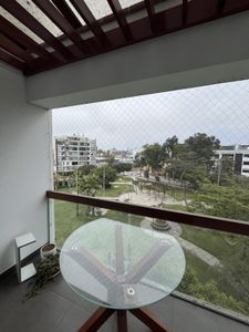  Piso para alquiler en Santiago de Surco, Perú