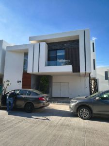 Preciosa residencia en venta