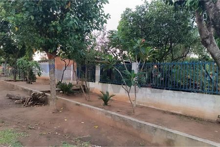PROPIEDAD DE 3 VIVIENDAS ZONA ARATIRI, Capiata