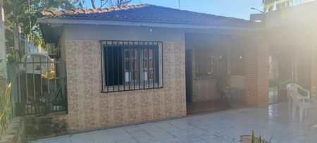 PROPIEDAD EN ESQUINA EN BARRIO SAN FRANCISCO – CAMBYRETÁ FRENTE EL MIRADOR