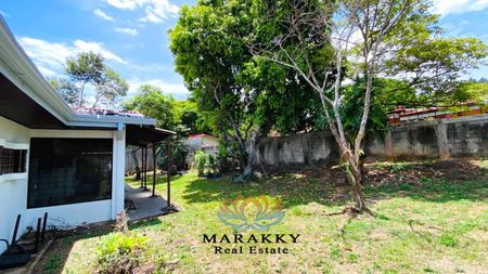  Propiedad en Venta en San Rafael de Escazú con Uso de Suelo Comercial