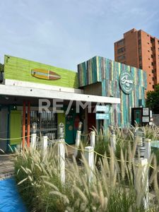 Punto Comercial en Venta Av.13A con Calle 72, Remax Millenium