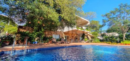 Residencia en alquiler en San ber vista al Lago zona anfiteatro