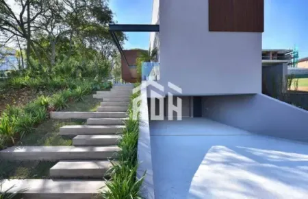 Residência Exclusiva com Projeto de Olegário de Sá