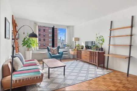 Ruppert Towers 1, 1601 Third Avenue