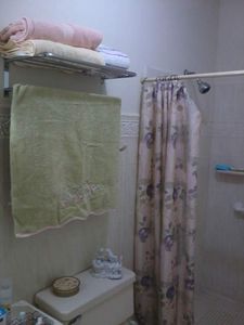 S E  V E N D E o A L Q U I L A - Casa en el Residencial El Mesón, Chitré - PRG-02