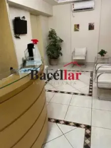 Sala : / Comercial / Copacabana