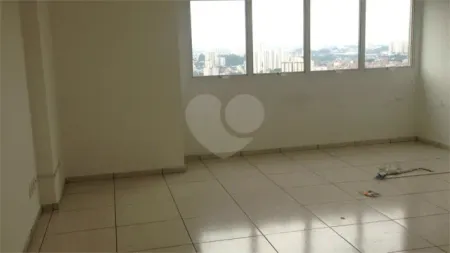 Salas para locação em Centro - SP