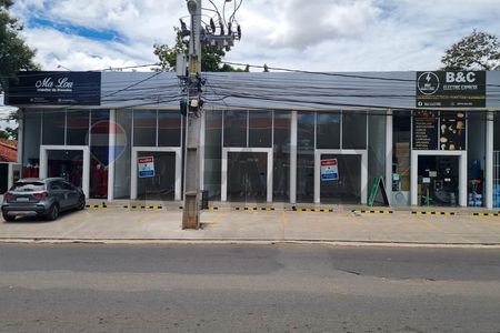 Salones Comerciales en Fernando de la Mora