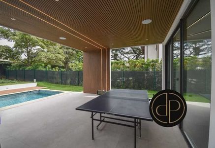 SANTA ANA VALLE DEL SOL MANSION DE LUJO POR ESTRENAR CON PISCINA GYM Y CINE
