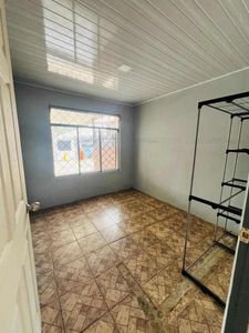 Se alquila apartamento en Tres Ríos