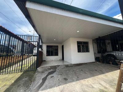  Se alquila apartamento en Tres Ríos Foto 2 de 16