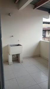  SE ALQUILA APTO EN CALIDONIA-EDIFICIO PAZOS