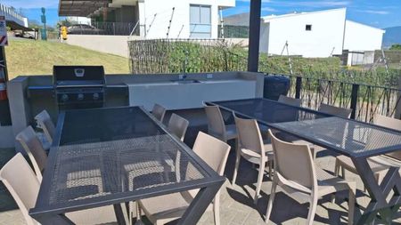  SE ALQUILA CASA EN CONDOMINIO VISTAS SANTA ANA