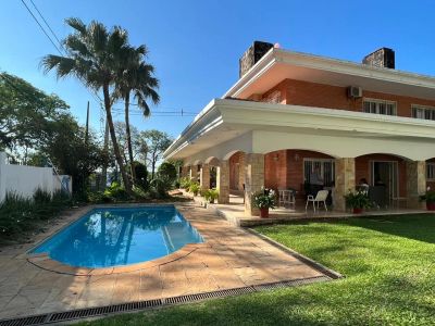 SE ALQUILA HERMOSA RESIDENCIA EN SAN BERNARDINO