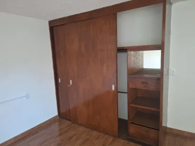 SE RENTA DEPARTAMENTO AMPLIO COCINA EQUIPADA TODO RENOVADO