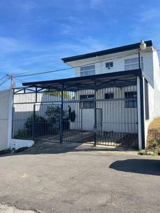 Se Vende Edificio con Unidades Múltiples en Alajuela