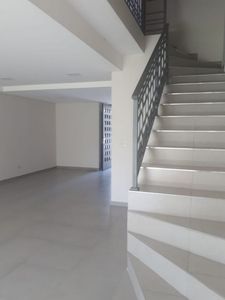 SMA TRINIDAD (PROX. LUMEN): HERMOSO TRIPLEX A ESTRENAR, 3 DORMITORIOS, UNA BELLEZA!!