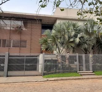 SMA. TRINIDAD – LAWN TENIS CLUB: 1.100 M2, LUJOSA RESIDENCIA VANGUARDISTA,c/ ASCENSOR,