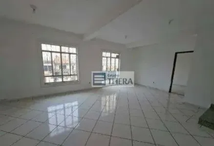 Sobrado com 3 dormitórios para alugar, 276 m² por R$ 4.741,00/mês - Vila Bastos - Santo André/SP