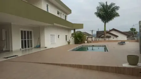 Sobrado com 5 Suítes e Área de Lazer Completa - Cond. Jaguary, Urbanova, São José dos Campos