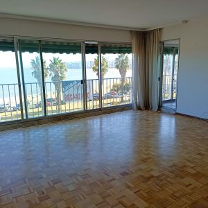 Sobre Rambla, vista panóramica al mar. Son 129m2