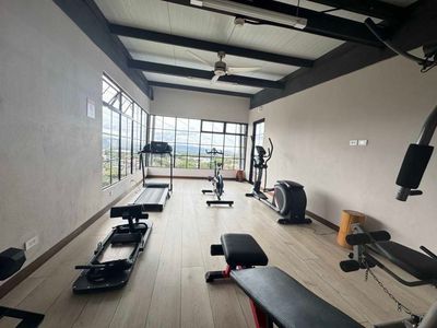 Studio tipo loft en Pozos de Santa Ana con lineas blanca .