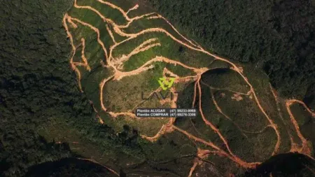 Terreno à venda, 1.044.273 m² por R$ 9.900.000 - Barracão - Gaspar/SC