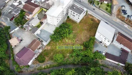 Terreno a Venda com 1.614m² em excelente Corredor de Serviços, Bairro Fortaleza - Blumenau SC | La V