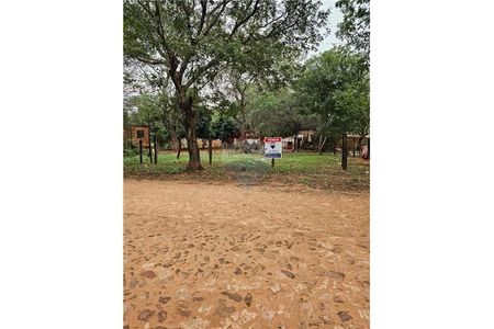 Terreno amplio y en excelente ubicacion en Luque