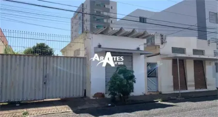 Terreno com 720m² à venda no Nossa Senhora Aparecida
