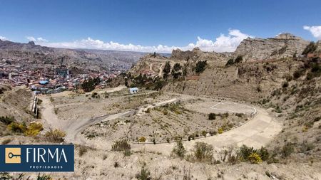 TERRENO EN VENTA, ACHUMANI, URB. PRIVADA