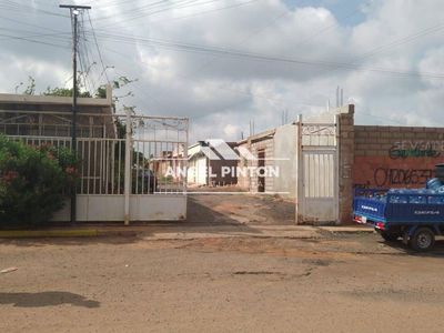 TERRENO EN VENTA EN ALTOS DEL SOL AMADO III ETAPA MARACAIBO API 78879