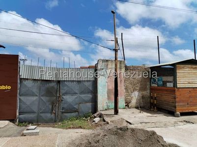 Terreno en venta en Falcon Tucacas 2518864 P