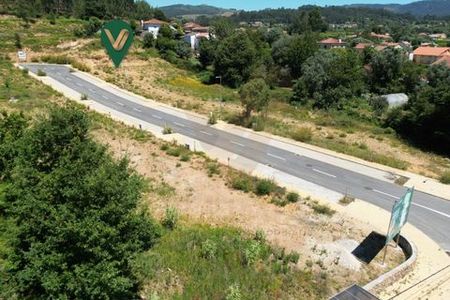 Terreno para vender em Ponte de Lima, Viana do Castelo - € 105.000 