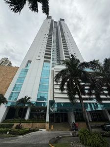  Titanium Costa del Este