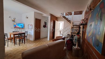 Townhouse en venta en Cagua 24-24461 Foto 5 de 10